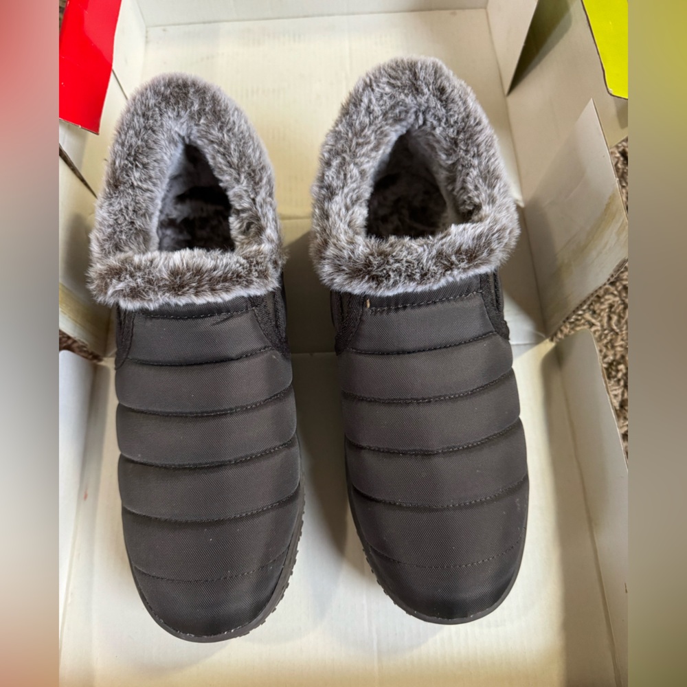 Minnetonka boots